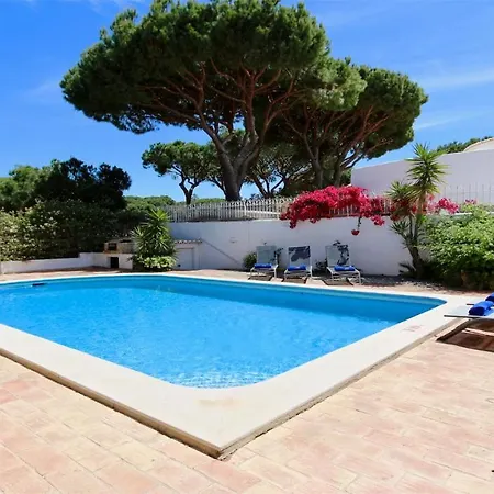 別荘 Lynx- Cleverdetails, Sleeps 8, Quiet Area, Walking Distance From The Marina, Restaurants And Supermarkets *