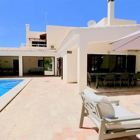 別荘 Lynx- Cleverdetails, Sleeps 8, Quiet Area, Walking Distance From The Marina, Restaurants And Supermarkets