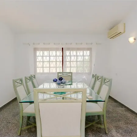 Lynx- Cleverdetails, Sleeps 8, Quiet Area, Walking Distance From The Marina, Restaurants And Supermarkets 別荘 ヴィラモウラ