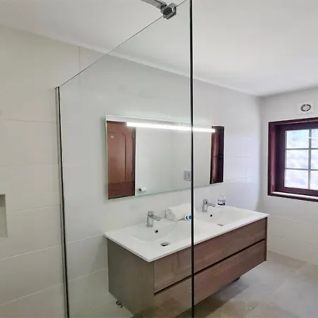 Lynx- Cleverdetails, Sleeps 8, Quiet Area, Walking Distance From The Marina, Restaurants And Supermarkets Ferienhaus Vilamoura